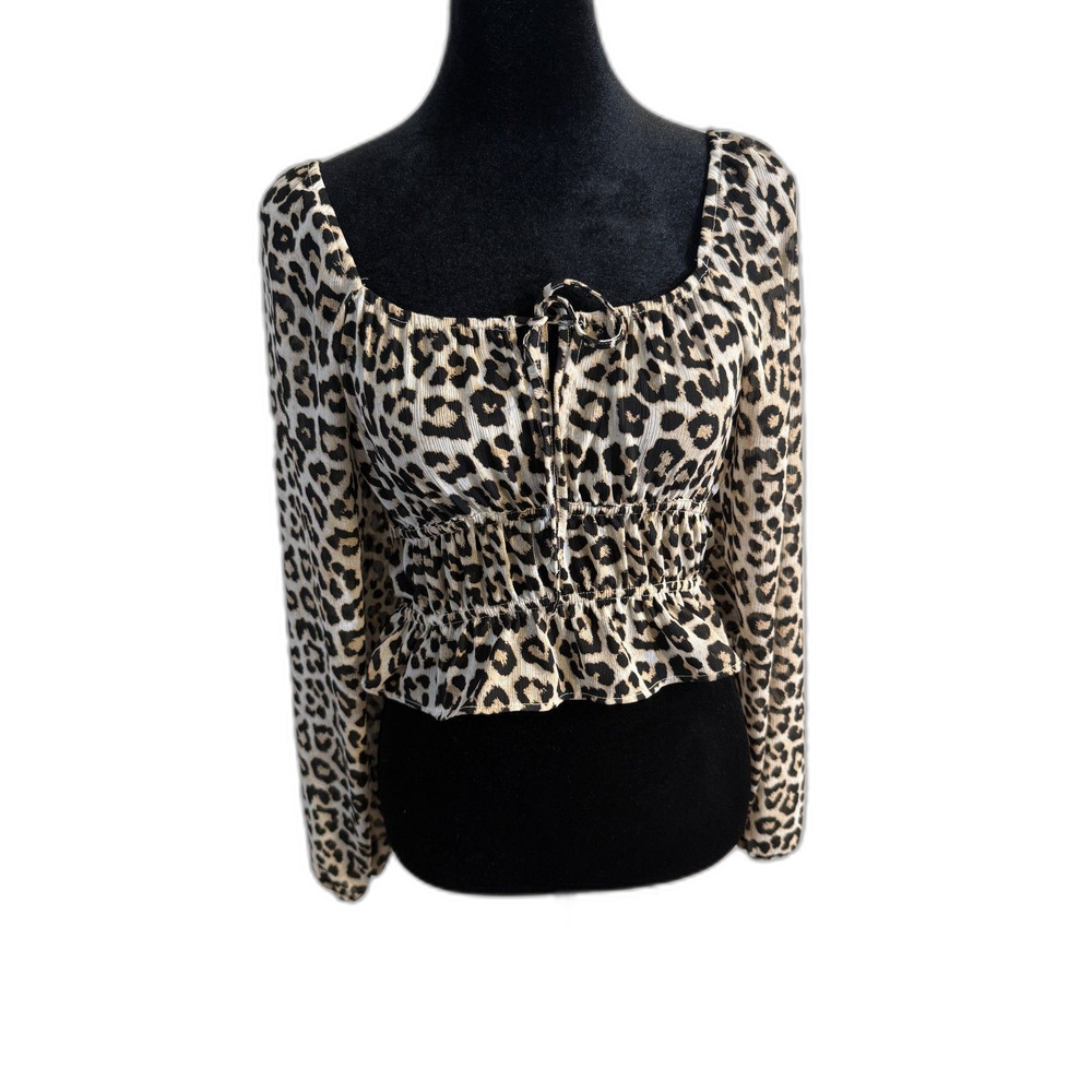 H&M Leopard Print Square Neck Puff Sleeve Crop Top